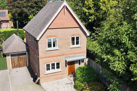undefined, Meadow Close, Chichester