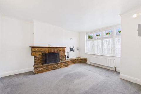 32 William Road, Caterham, CR3 5NN