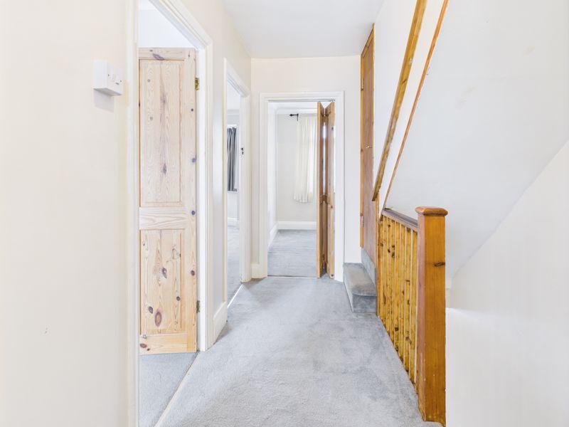 1 st floor landing