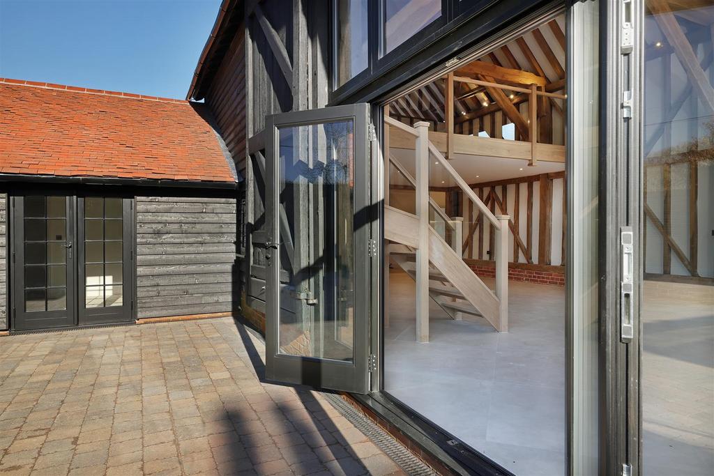 Lower Dux Fm-Williams Barn-Jan25-0653.jpg