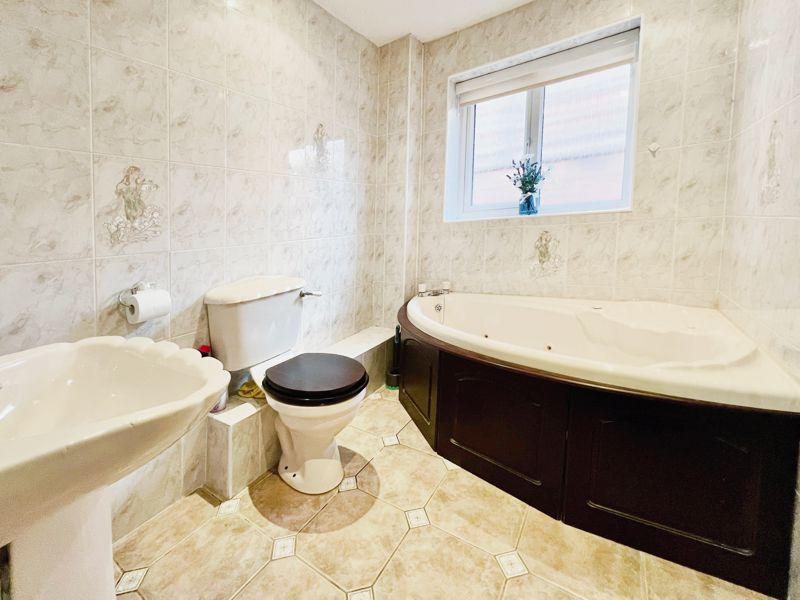 Bedroom 3/utility