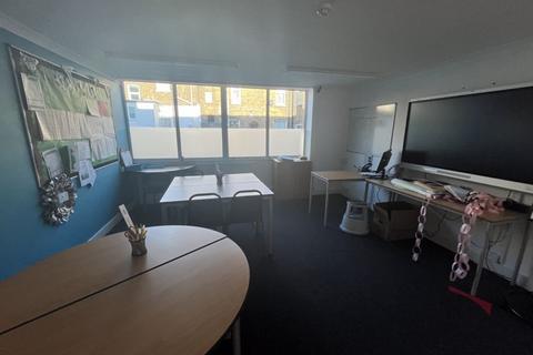 Office to rent, OFFICE OR STUIDO SPACE TO RENT