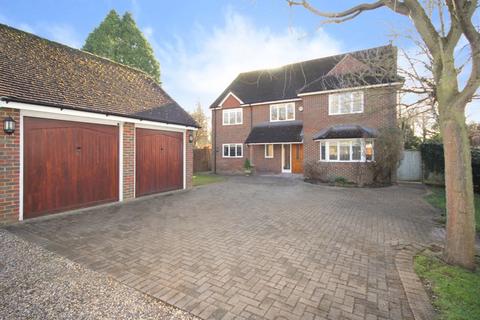 7 bedroom detached house for sale, Central Princes Risborough