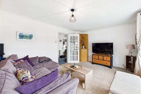6 Birchwood Close, Tiptree, Colchester, CO5 0JS