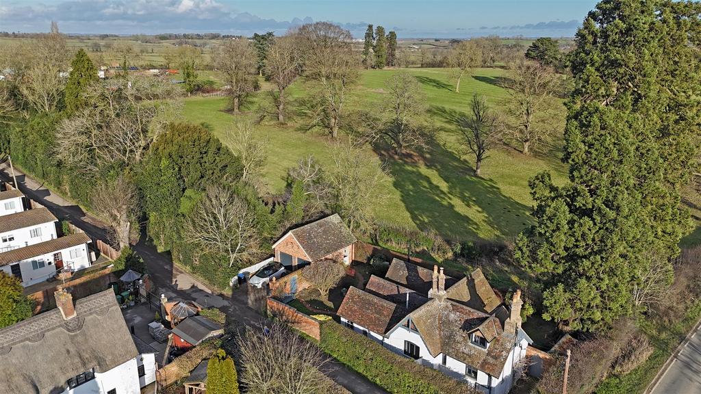 Papillon Lodge, Lubenham