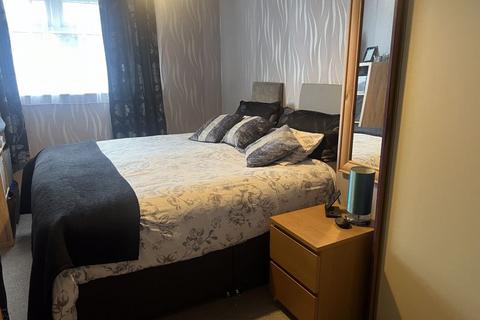 5 The Link, Shaw, Oldham, OL2 7QN