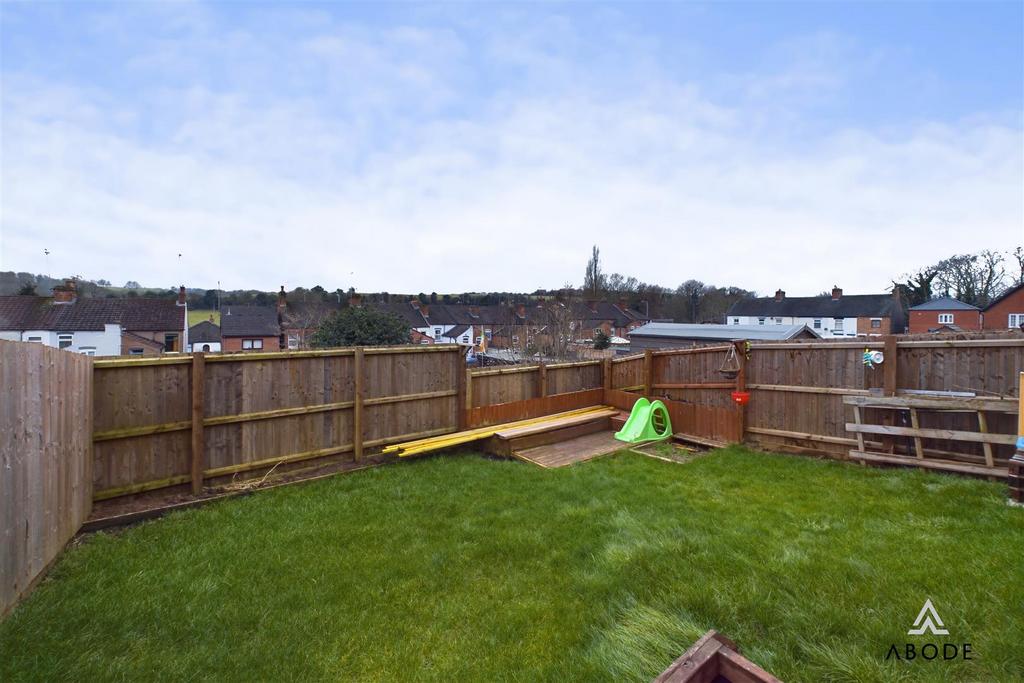 CAM02696 G0-PR0490-STILL009.jpg