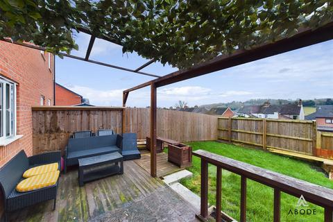 undefined, Glade View Drive, Burton-On-Trent DE13