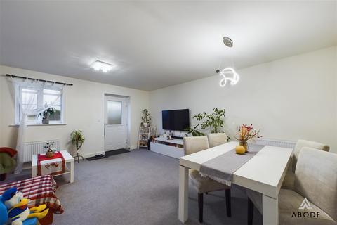 undefined, Glade View Drive, Burton-On-Trent DE13