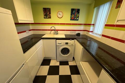 1 bedroom ground floor flat for sale, Norton Court, Dunstable LU6