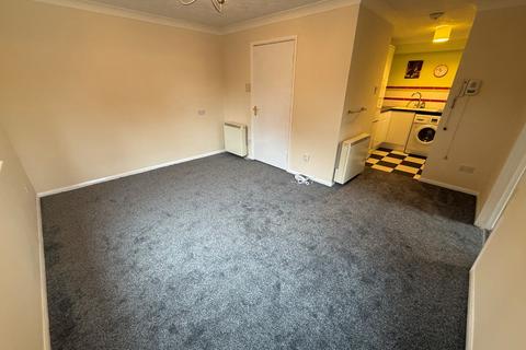 1 bedroom ground floor flat for sale, Norton Court, Dunstable LU6