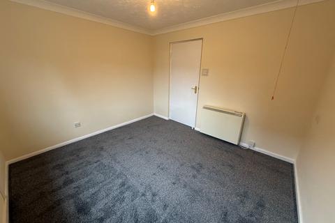 1 bedroom ground floor flat for sale, Norton Court, Dunstable LU6