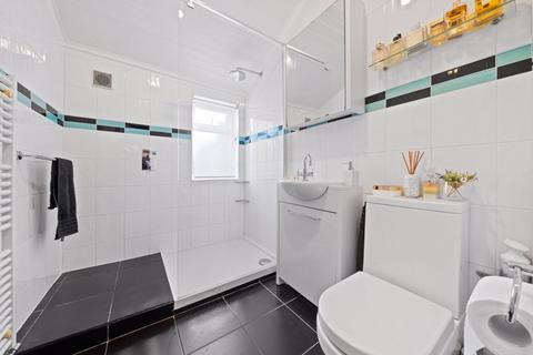 10 Kings Road, Sutton, SM2 6DG
