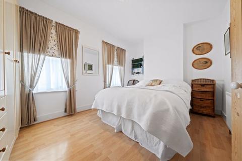 10 Kings Road, Sutton, SM2 6DG