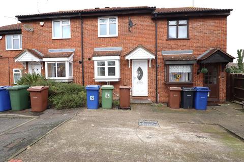 2 bedroom terraced house to rent, Falcon Avenue, Grays RM17