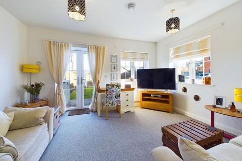 2 bedroom end of terrace house for sale, Forest Fields, South Littelton