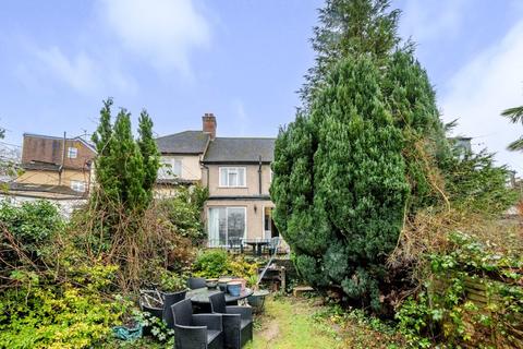 14 Portnalls Close, Coulsdon, CR5 3DB