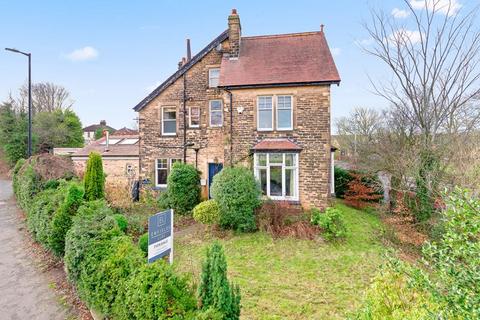 5 bedroom end of terrace house for sale, Wheatley Lane, Ilkley LS29