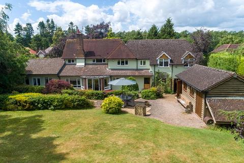 undefined, Worcester Road, Clent DY9