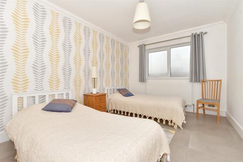 2 bedroom apartment for sale, Alfred Road, Minnis Bay, Birchington, Kent