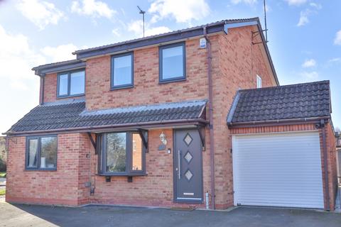 4 bedroom detached house for sale, Chaffinch Drive, Kidderminster, Worcestershire, DY10