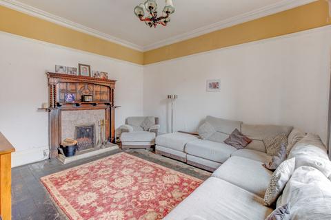 3 bedroom end of terrace house for sale, Mount Pleasant, Redditch, Worcestershire, B97