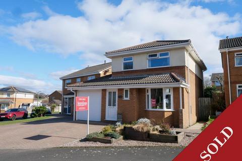 1 Arran Close, Heysham, Morecambe, LA3 2YD