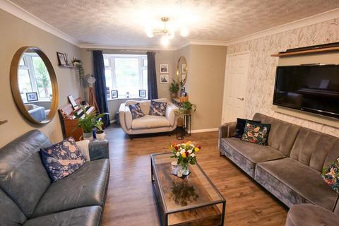 1 Arran Close, Heysham, Morecambe, LA3 2YD