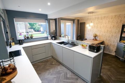 1 Arran Close, Heysham, Morecambe, LA3 2YD