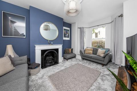4 bedroom end of terrace house for sale, Woodland Road, London, SE19