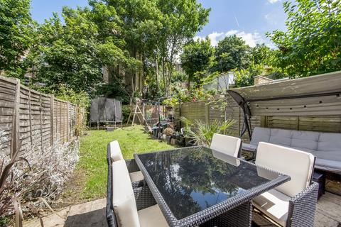 4 bedroom end of terrace house for sale, Woodland Road, London, SE19