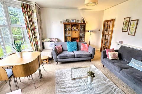 Flat 1, Neville Court Chamberlain Road, Birmingham, B13 0QA