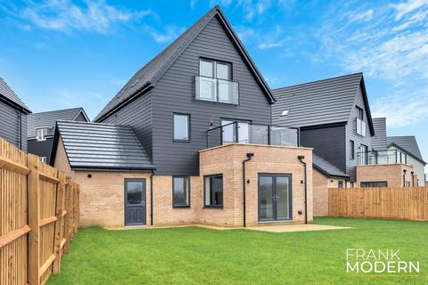 4 bedroom detached house for sale, The Warmington, Plot 340, Hampton Heights, PE7