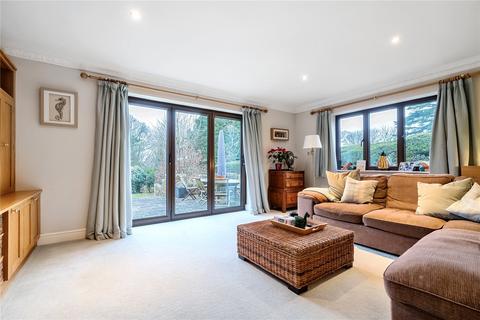 5 bedroom detached house for sale, Tudor Close, Pulborough, W Sussex, RH20