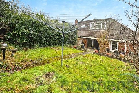 3 bedroom bungalow for sale, Rock Gardens, Aldershot, Hampshire