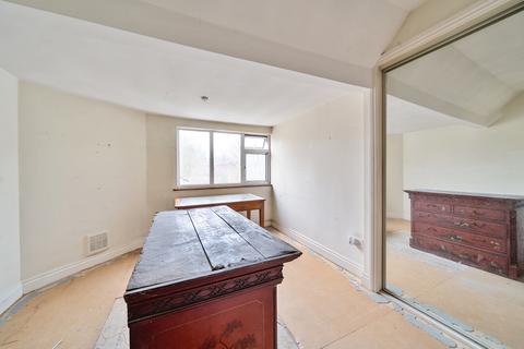 2 bedroom apartment for sale, North End Road, London, NW11