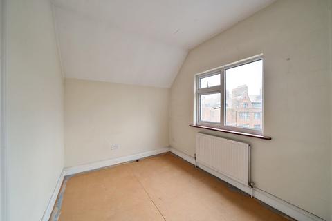 2 bedroom apartment for sale, North End Road, London, NW11