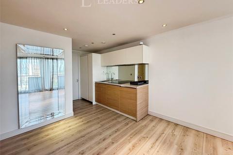 2 bedroom apartment for sale, No 1 Gunwharf Quays, Portsmouth, Hampshire