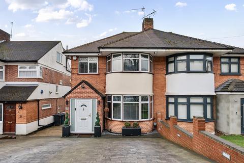 20 Vernon Drive, Stanmore, HA7 2BT