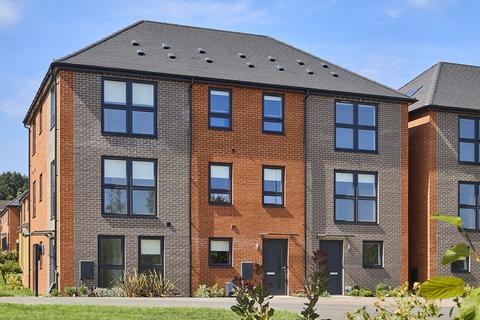 3 bedroom townhouse for sale, The Lardner at Watchman's Place, RG30, Dee Road RG30
