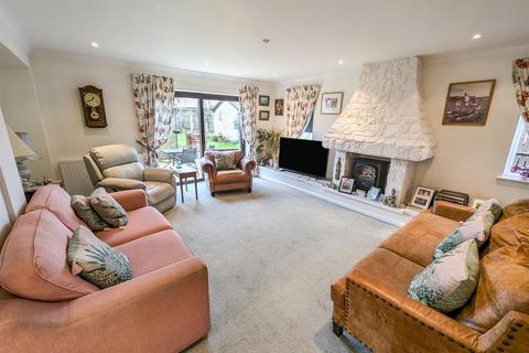 undefined, Norway Close, Corby NN18
