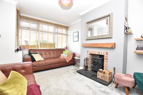 2 bedroom semi-detached house for sale, Croftlands, Batley, West Yorkshire