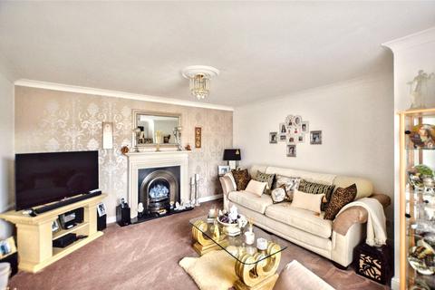 3 bedroom detached house for sale, Wakefield Road, Swillington, Leeds, West Yorkshire