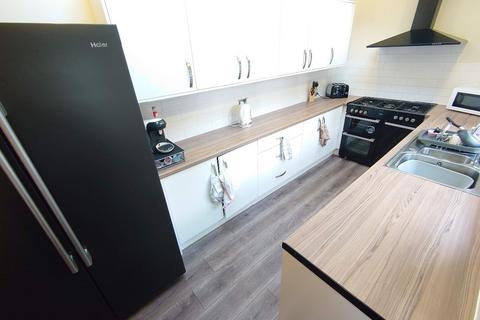 5 bedroom terraced house to rent, Needham Road, Liverpool