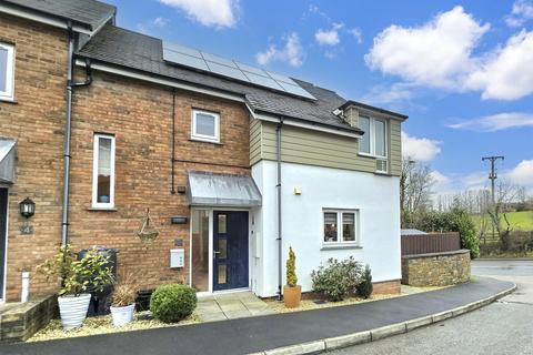 Brooks Avenue, Holsworthy, Devon, EX22