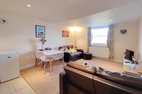 2 bedroom apartment for sale, Montpelier Terrace, Ilfracombe, Devon, EX34