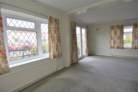 2 bedroom retirement property for sale, Doverdale Park Homes, Hampton Lovett, Droitwich, Worcestershire, WR9