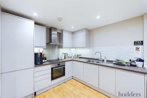 1 bedroom apartment for sale, Woodham Lane, Addlestone, Surrey, KT15