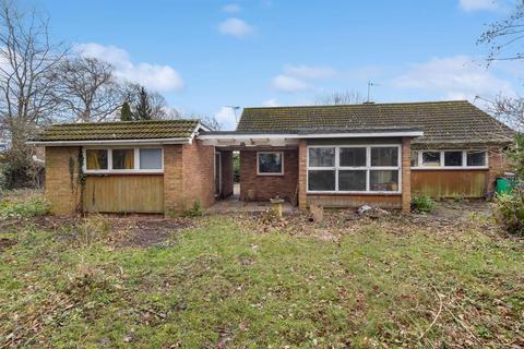 2 bedroom bungalow for sale, Charles Way, Malvern, WR14 2LZ