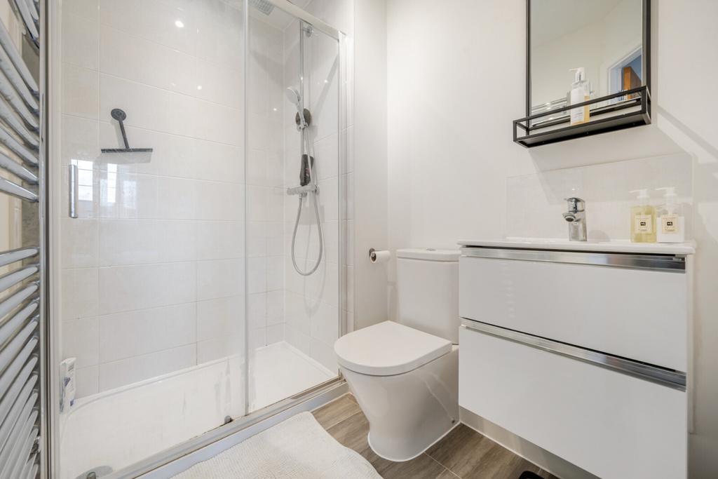 Ensuite